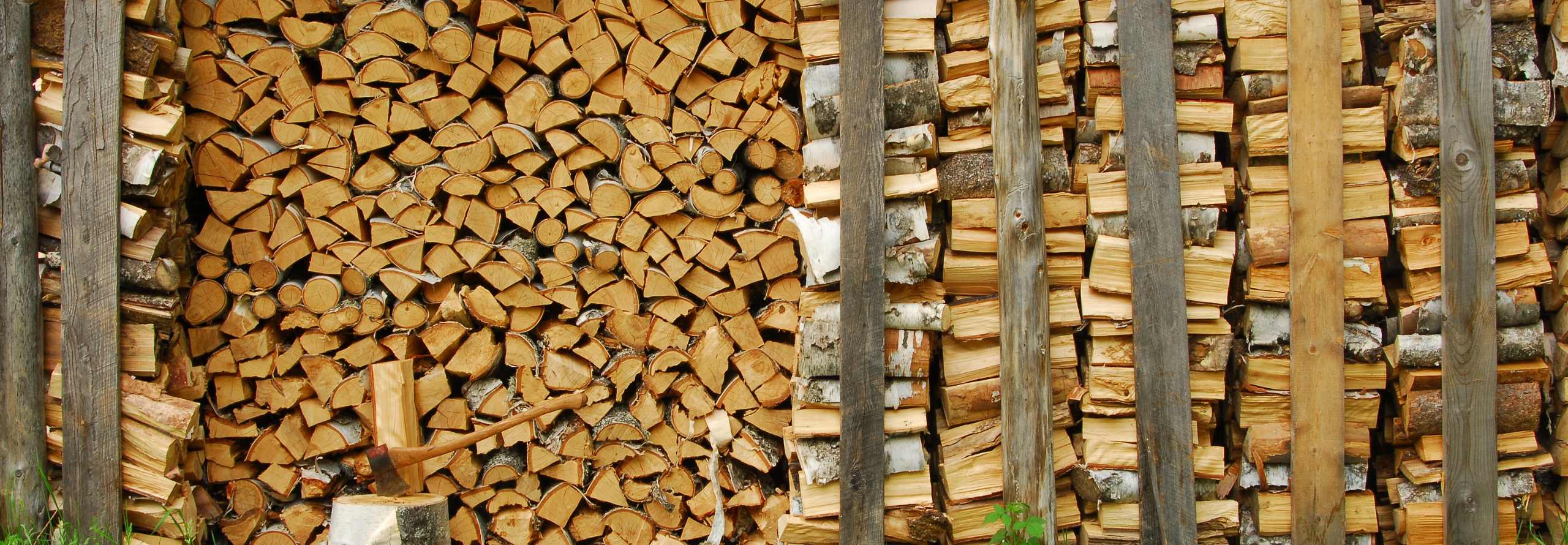 Brennholz lagern: Die wichtigsten Tipps und Tricks
